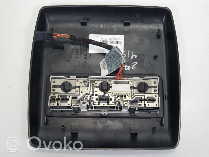 BMW X5 E53 Panel oświetlenia wnętrza kabiny 8258037