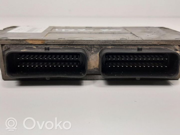 Renault Megane I Module de contrôle de boîte de vitesses ECU S105280014B