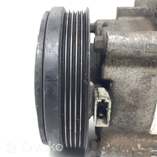 Ford Mondeo MK I Kompresor / Sprężarka klimatyzacji A/C 010381