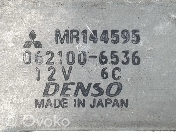 Mitsubishi Montero Elektryczny podnośnik szyby drzwi przednich 0621006536