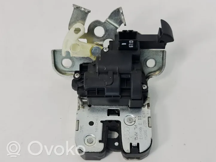 Opel Vectra B Zamek klapy tylnej bagażnika 6K9827505A