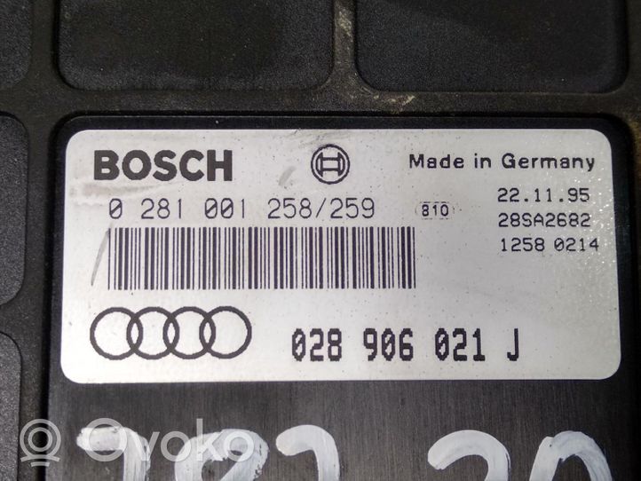 Audi A6 S6 C4 4A Variklio valdymo blokas 0281001258