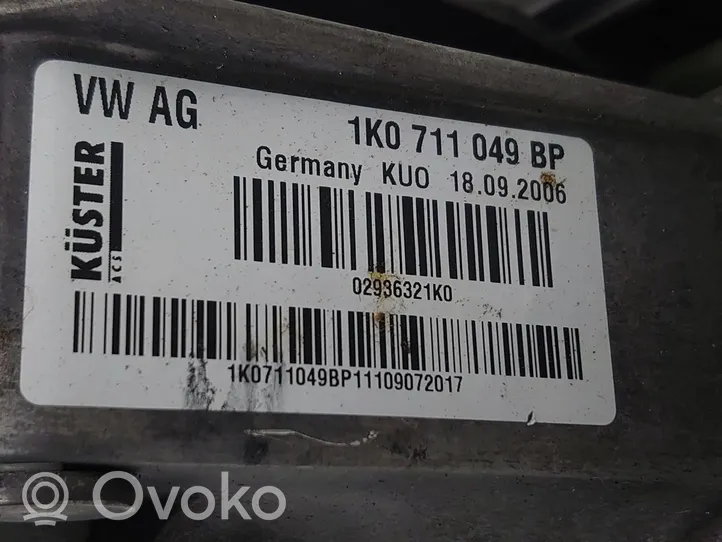 Volkswagen Eos Lewarek zmiany biegów / górny 1K0711049
