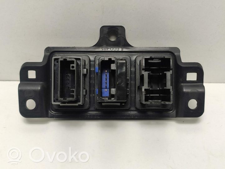 Toyota C-HR Interrupteur / bouton multifonctionnel 55447F4010