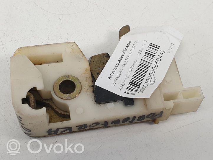 Ford Ka Zamek klapy tylnej bagażnika 97KGB43102AC