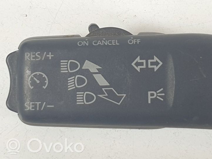 Volkswagen Eos Manetka / Przełącznik kierunkowskazów 1K0953513G