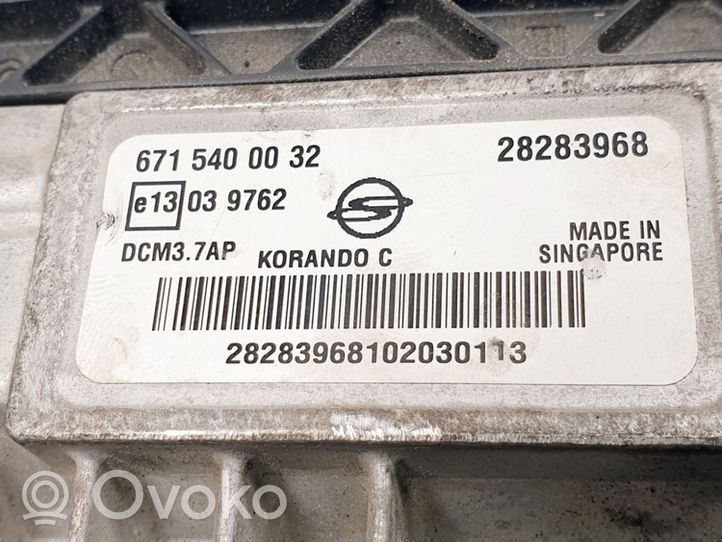 SsangYong Korando Moottorin ohjainlaite/moduuli 6715400032