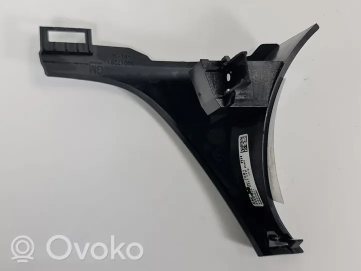 Nissan Primera Moulure 89017281