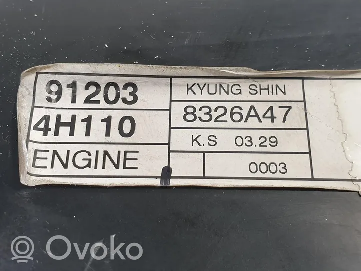 Hyundai H-1, Starex, Satellite Ramka / Moduł bezpieczników 912034H110