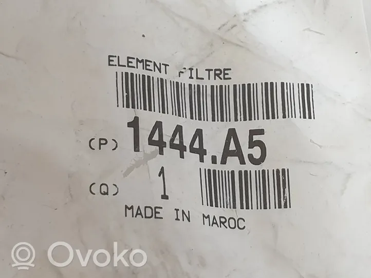 Citroen Saxo Oro filtro dėžė 1444A5