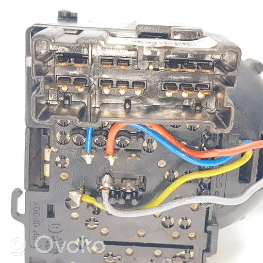 Dacia Dokker Interrupteur d’éclairage E10645386RS