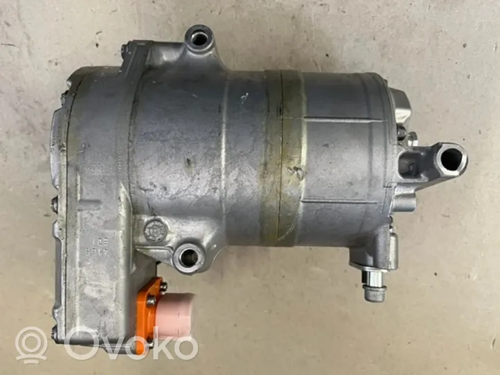 Audi A4 S4 B5 8D Compressore aria condizionata (A/C) (pompa) 4G0816797A