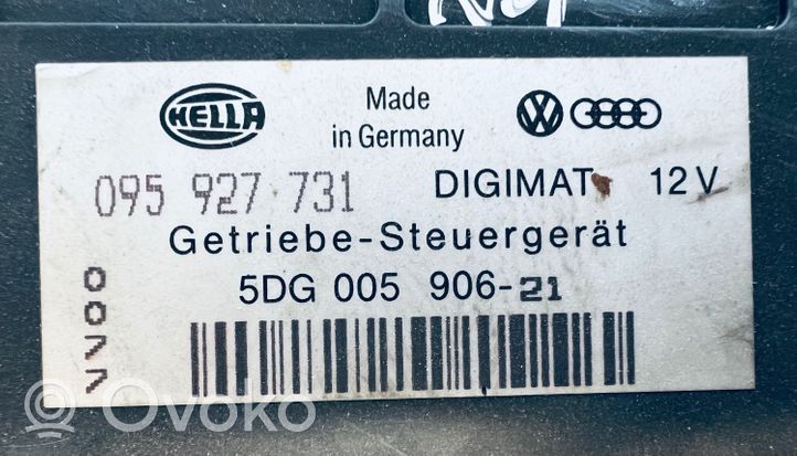 Volkswagen PASSAT B3 Pavarų dėžės valdymo blokas 095927731AD