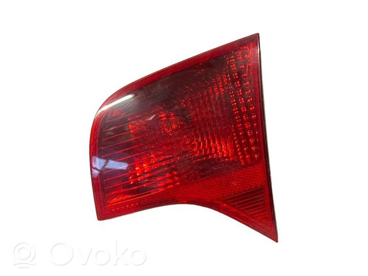 Audi A4 S4 B7 8E 8H Luci posteriori del portellone del bagagliaio 8E5945094