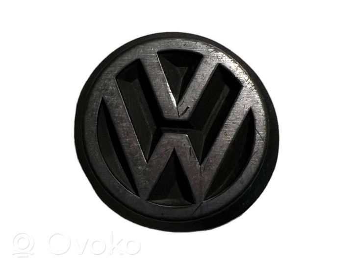 Volkswagen Golf II Mostrina con logo/emblema della casa automobilistica 191853601B