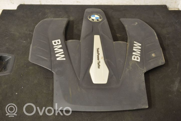 BMW 7 G11 G12 Variklio dangtis (apdaila) 8602047
