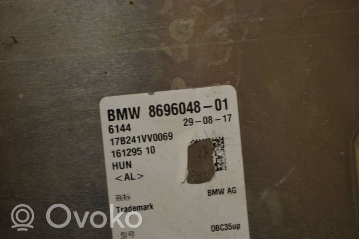 BMW 5 G30 G31 Convertitore di tensione inverter 8696048