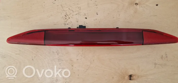 Subaru Outback Luce d’arresto centrale/supplementare VC02117