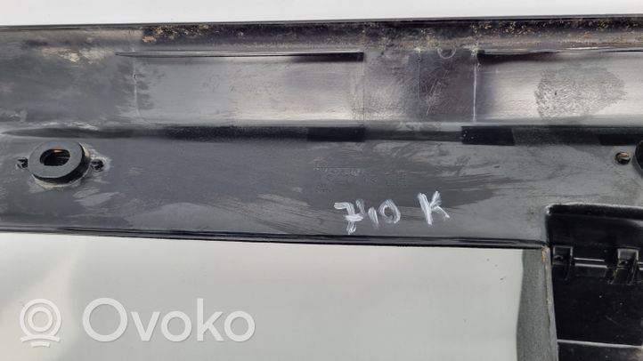 Volvo 740 Listwa progowa przednia 1349498