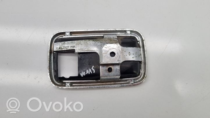 Mercedes-Benz COMPAKT W115 Osłona klamki drzwi przednich 1087660611