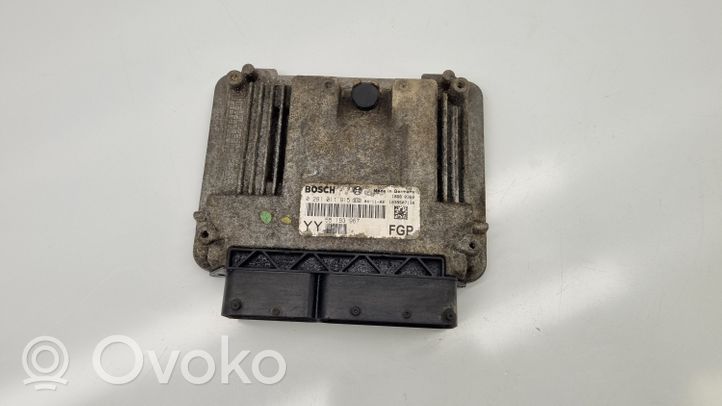 Opel Signum Engine control unit/module 0281011915