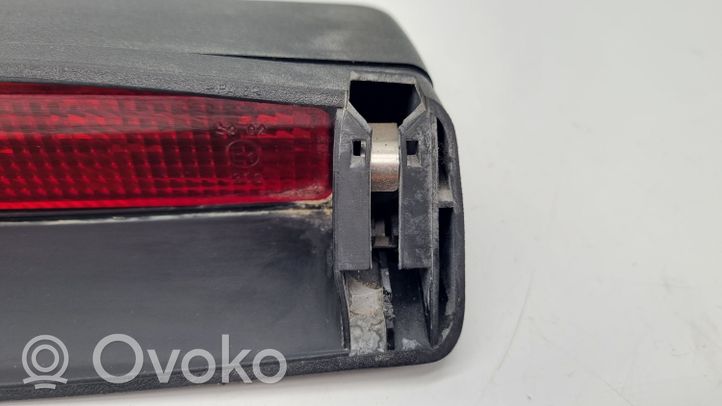 Volkswagen Golf III Papildu bremžu signāla lukturis 393727