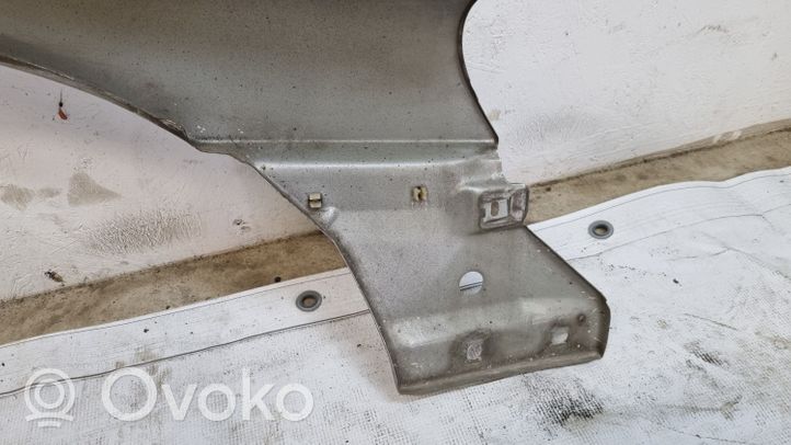 Volvo S60 Błotnik przedni 