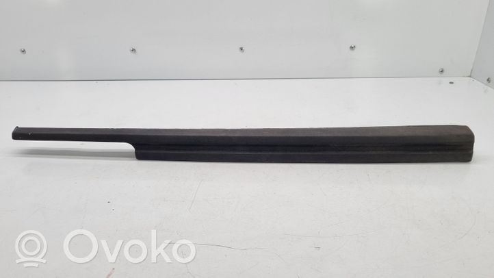 Volkswagen Jetta II Отделка номерного знака 165827577