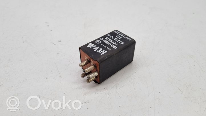 Mercedes-Benz E W124 Other relay 0008211063