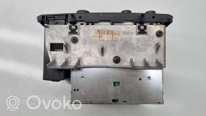 Volvo S80 Radio/CD/DVD/GPS-pääyksikkö 30657634