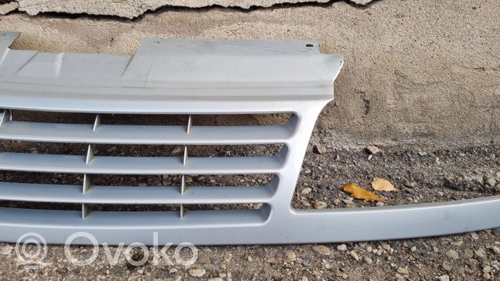 Volkswagen Sharan Maskownica / Grill / Atrapa górna chłodnicy FKSG011