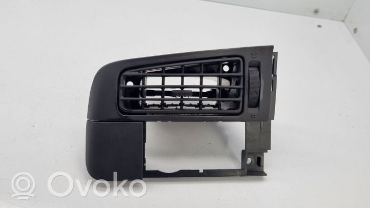 Volkswagen Golf III Copertura griglia di ventilazione laterale cruscotto 1H6819703