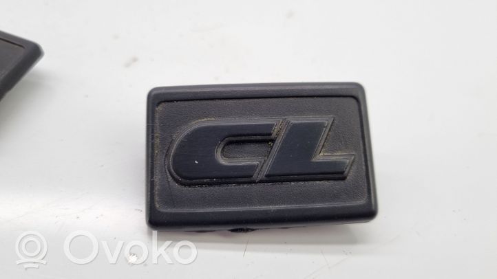 Volkswagen Golf II Litery / Emblematy na błotnik przedni 191853688P