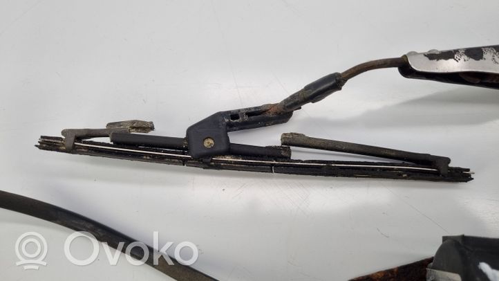 Mercedes-Benz S W126 Headlight wiper motor 1268200342