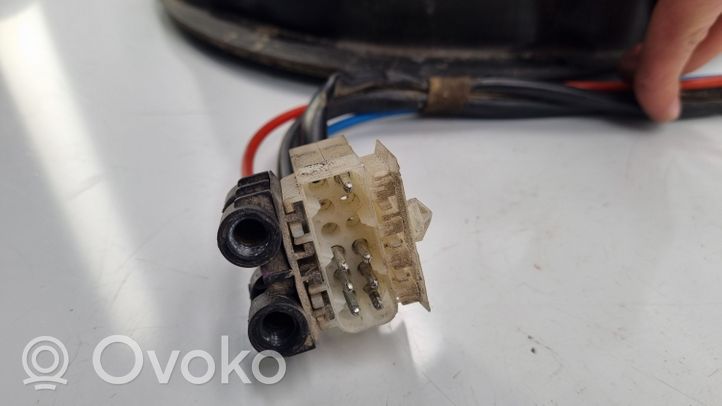 BMW 5 E39 Ilmajousituksen kompressoripumppu 1092349