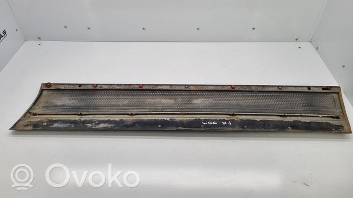 Mercedes-Benz S W126 Etuoven lista (muoto) 1266900340