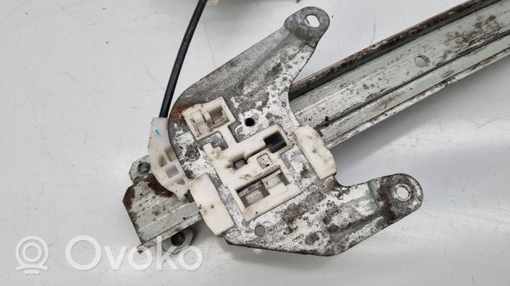 Nissan Maxima Elektryczny podnośnik szyby drzwi tylnych 8073189906