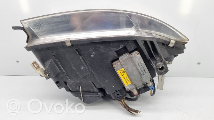 Audi A6 S6 C5 4B Phare frontale 15592900