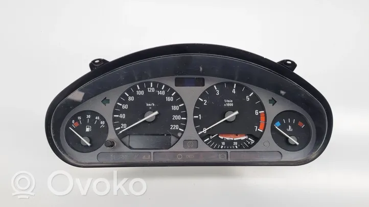 BMW 3 E36 Compteur de vitesse tableau de bord 8353164