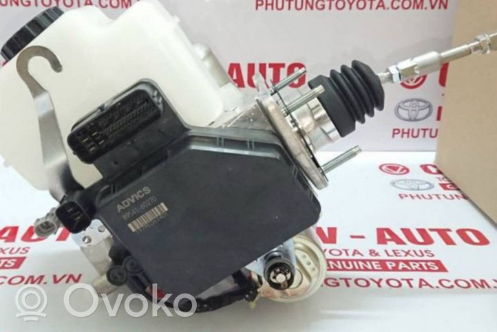 Toyota Land Cruiser (J200) ABS Pump 47050-60290