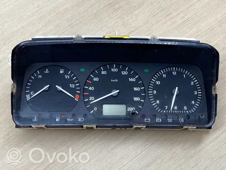 Volkswagen Transporter - Caravelle T4 Speedometer (instrument cluster) 7D0919850L