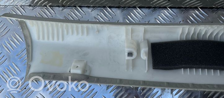 Volvo XC90 (A) Revêtement de pilier 32244288