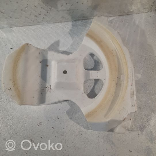 Toyota RAV 4 (XA40) Vararenkaan osion verhoilu 6477742060