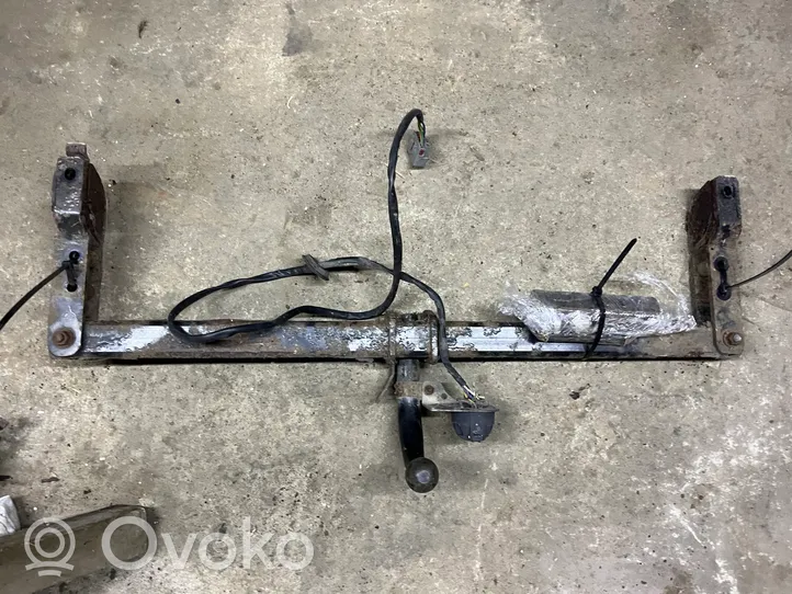 Volvo V70 Tow bar set 9162067