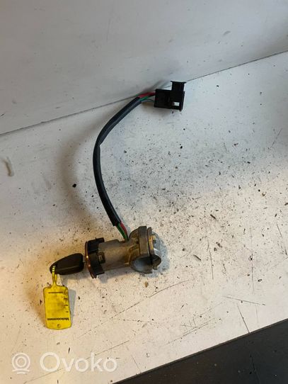 Iveco Daily 35 - 40.10 Ignition lock 14176881