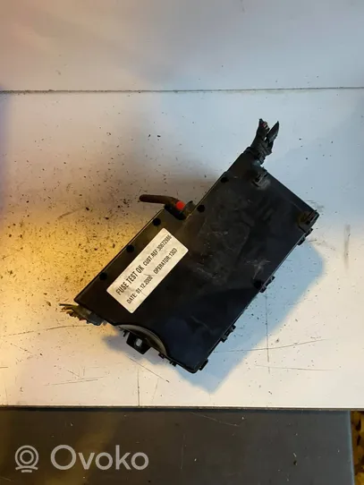 Volvo C30 Fuse box set 8688040