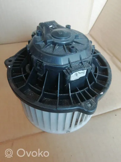 Hyundai i30 Ventola riscaldamento/ventilatore abitacolo F00S330054