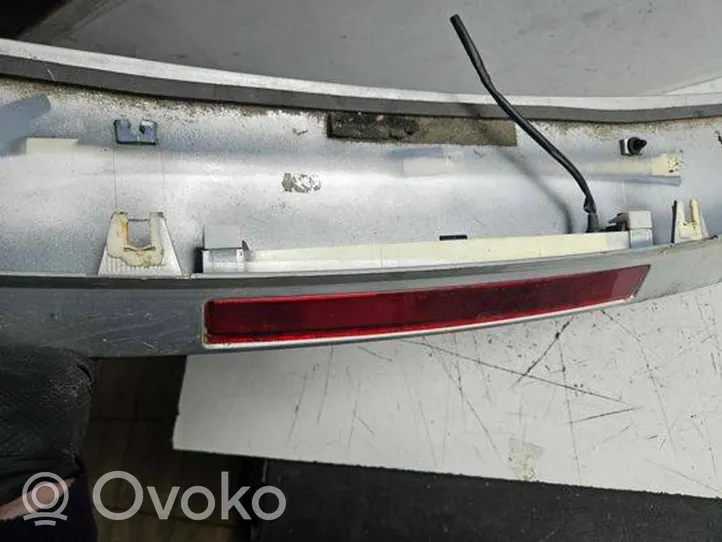 Seat Ibiza III (6L) Spoiler tylnej szyby klapy bagażnika 6l6827933d