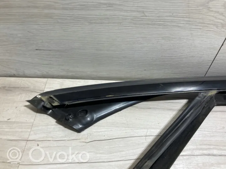 BMW X2 F39 Moulures des vitres de la porte avant 7420807