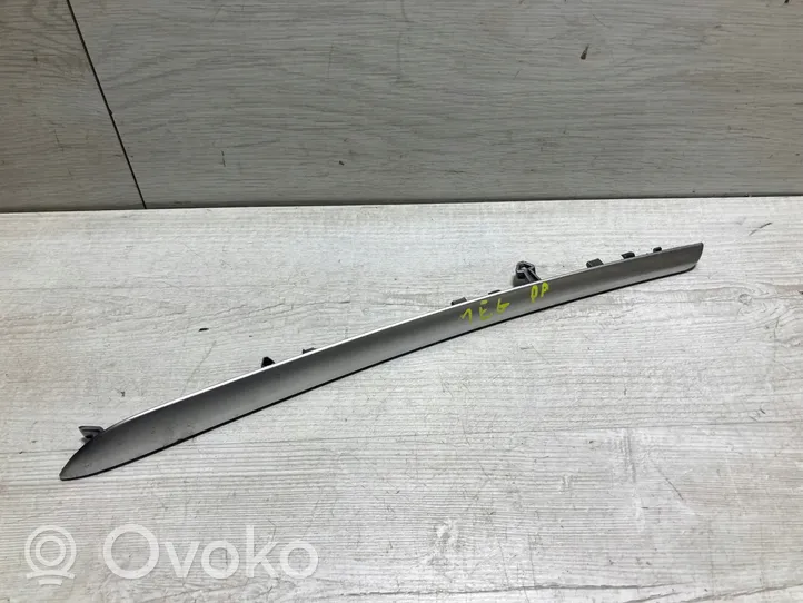 Renault Megane IV Moulure/baguette de porte avant 809a65254r